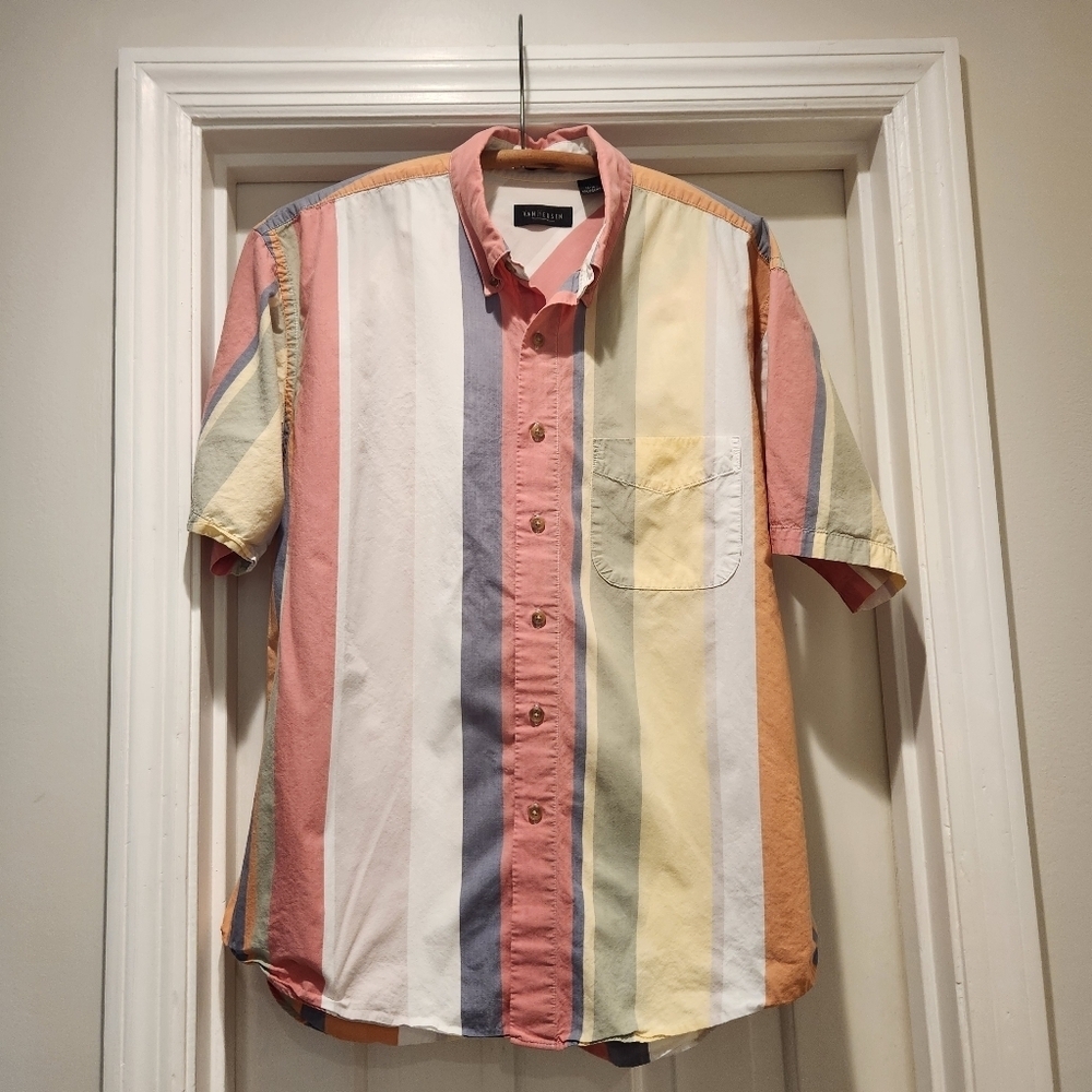 Van Heusen Salt Water Cotton Men's Large Over Easy Vertical Stripped Button Down